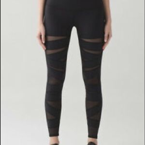 Lululemon size winder under high rise tights - 12
